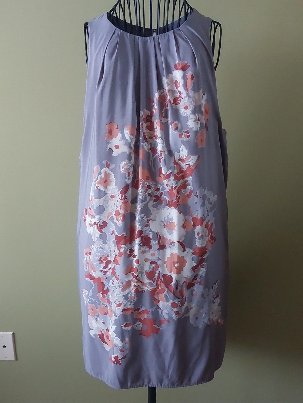 Gtey Color Sleeveless Floral Shift Dress